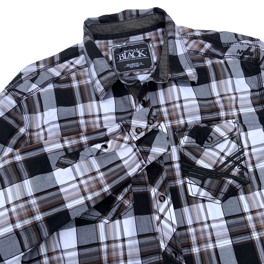 Buckle Black button up shirt‎ relaxed fit size medium black buttons